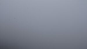 Dieses Bild zeigt eine Webcam-Aufnahme vom Achertal, aufgenommen am Freitag, den 05.12.2025 um 13:00 Uhr. Die Temperatur betrug 0.7°C.