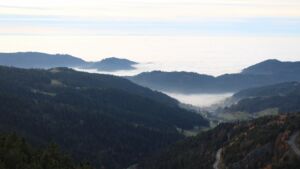 Dieses Bild zeigt eine Webcam-Aufnahme vom Achertal, aufgenommen am Montag, den 10.11.2025 um 16:10 Uhr. Die Temperatur betrug 7.8°C.