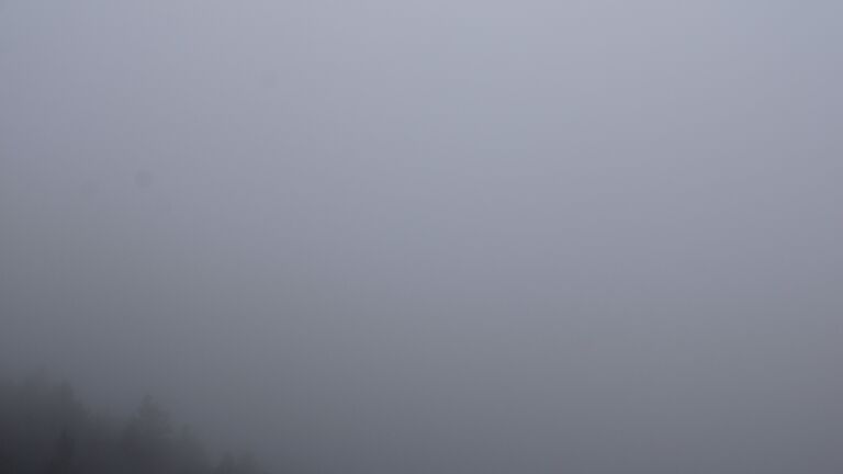 Dieses Bild zeigt eine Webcam-Aufnahme vom Achertal, aufgenommen am Sonntag, den 07.12.2025 um 10:20 Uhr. Die Temperatur betrug 4.4°C.