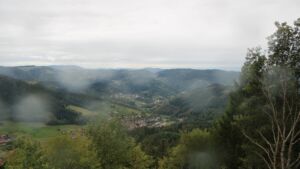Dieses Bild zeigt eine Webcam-Aufnahme vom Achertal, aufgenommen am Freitag, den 09.10.2026 um 17:40 Uhr. Die Temperatur betrug 7.7°C.