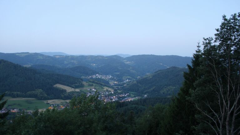 Dieses Bild zeigt eine Webcam-Aufnahme vom Achertal, aufgenommen am Mittwoch, den 24.06.2026 um 04:50 Uhr. Die Temperatur betrug 24°C.