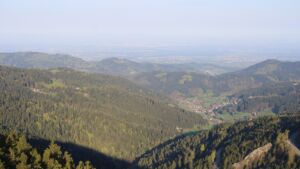 Dieses Bild zeigt eine Webcam-Aufnahme vom Achertal, aufgenommen am Montag, den 20.04.2026 um 08:00 Uhr. Die Temperatur betrug 9.4°C.