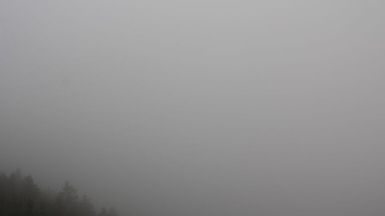 Dieses Bild zeigt eine Webcam-Aufnahme vom Achertal, aufgenommen am Donnerstag, den 05.06.2025 um 07:10 Uhr. Die Temperatur betrug 9°C.