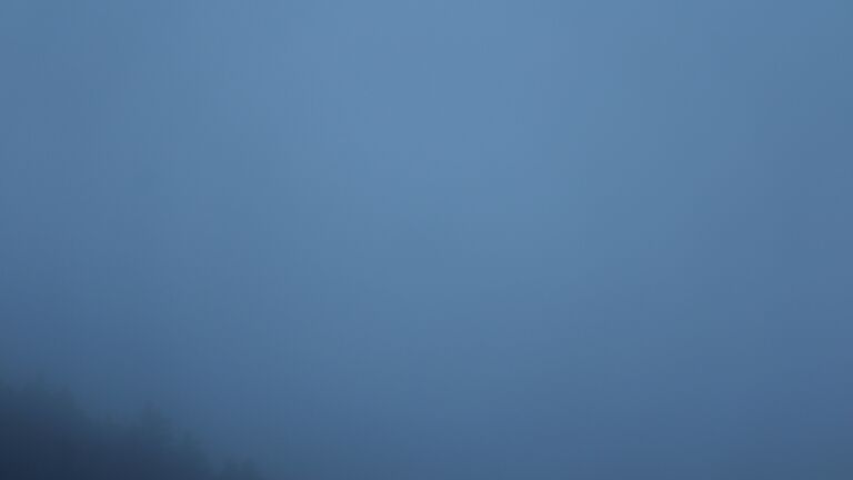 Dieses Bild zeigt eine Webcam-Aufnahme vom Achertal, aufgenommen am Montag, den 28.07.2025 um 06:10 Uhr. Die Temperatur betrug 10°C.