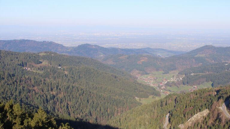 Dieses Bild zeigt eine Webcam-Aufnahme vom Achertal, aufgenommen am Mittwoch, den 08.04.2026 um 08:40 Uhr. Die Temperatur betrug 8.7°C.