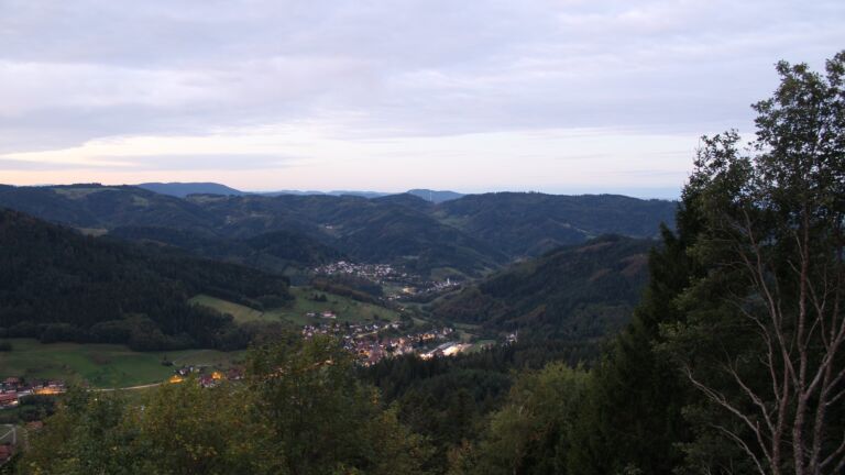 Dieses Bild zeigt eine Webcam-Aufnahme vom Achertal, aufgenommen am Dienstag, den 13.10.2026 um 07:20 Uhr. Die Temperatur betrug 11.2°C.