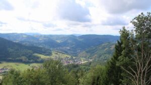 Dieses Bild zeigt eine Webcam-Aufnahme vom Achertal, aufgenommen am Samstag, den 05.09.2026 um 12:50 Uhr. Die Temperatur betrug 19.9°C.