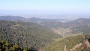 Dieses Bild zeigt eine Webcam-Aufnahme vom Achertal, aufgenommen am Dienstag, den 07.04.2026 um 08:50 Uhr. Die Temperatur betrug 9.2°C.