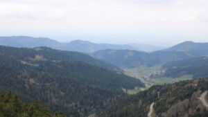 Dieses Bild zeigt eine Webcam-Aufnahme vom Achertal, aufgenommen am Mittwoch, den 15.04.2026 um 14:40 Uhr. Die Temperatur betrug 9.2°C.