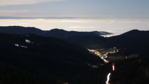 Dieses Bild zeigt eine Webcam-Aufnahme vom Achertal, aufgenommen am Mittwoch, den 04.02.2026 um 06:30 Uhr. Die Temperatur betrug 2.5°C.