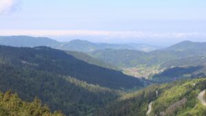 Dieses Bild zeigt eine Webcam-Aufnahme vom Achertal, aufgenommen am Freitag, den 08.05.2026 um 10:50 Uhr. Die Temperatur betrug 11.6°C.