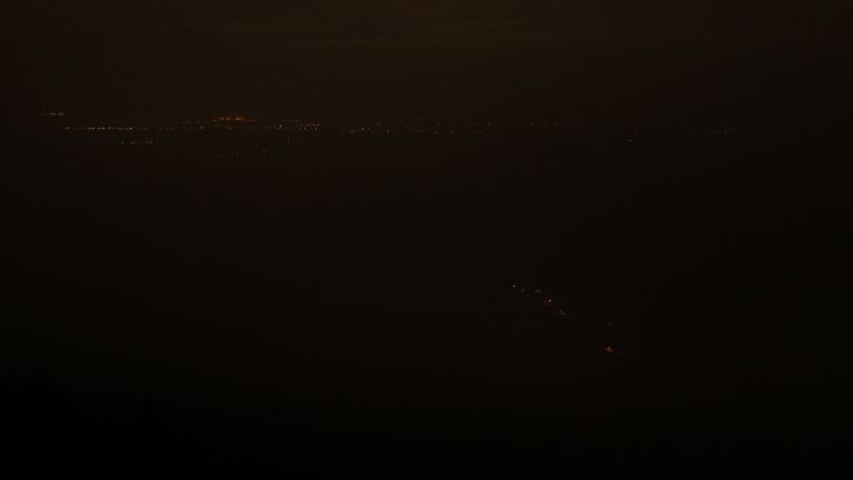 Dieses Bild zeigt eine Webcam-Aufnahme vom Achertal, aufgenommen am Mittwoch, den 19.11.2025 um 00:30 Uhr. Die Temperatur betrug -4.1°C.