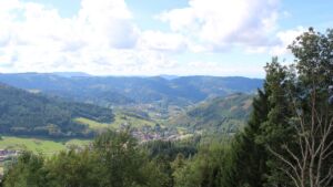 Dieses Bild zeigt eine Webcam-Aufnahme vom Achertal, aufgenommen am Montag, den 14.09.2026 um 12:40 Uhr. Die Temperatur betrug 22.7°C.