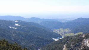 Dieses Bild zeigt eine Webcam-Aufnahme vom Achertal, aufgenommen am Donnerstag, den 02.04.2026 um 16:30 Uhr. Die Temperatur betrug 7.1°C.