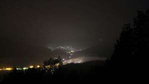Dieses Bild zeigt eine Webcam-Aufnahme vom Achertal, aufgenommen am Mittwoch, den 21.10.2026 um 01:30 Uhr. Die Temperatur betrug 9.1°C.