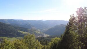 Dieses Bild zeigt eine Webcam-Aufnahme vom Achertal, aufgenommen am Freitag, den 25.09.2026 um 17:20 Uhr. Die Temperatur betrug 23°C.