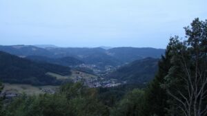 Dieses Bild zeigt eine Webcam-Aufnahme vom Achertal, aufgenommen am Dienstag, den 25.08.2026 um 06:30 Uhr. Die Temperatur betrug 15.2°C.