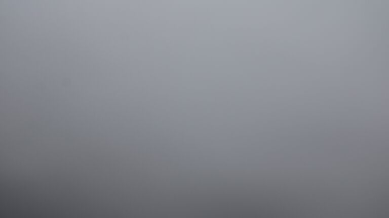 Dieses Bild zeigt eine Webcam-Aufnahme vom Achertal, aufgenommen am Montag, den 08.12.2025 um 14:20 Uhr. Die Temperatur betrug 7.9°C.