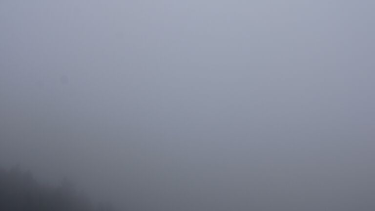 Dieses Bild zeigt eine Webcam-Aufnahme vom Achertal, aufgenommen am Dienstag, den 23.09.2025 um 08:30 Uhr. Die Temperatur betrug 4.6°C.