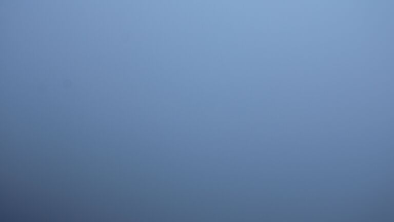 Dieses Bild zeigt eine Webcam-Aufnahme vom Achertal, aufgenommen am Montag, den 13.10.2025 um 08:10 Uhr. Die Temperatur betrug 4.2°C.