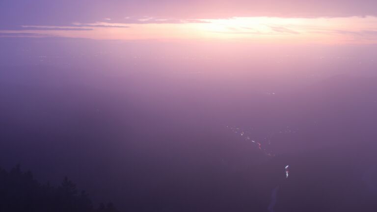 Dieses Bild zeigt eine Webcam-Aufnahme vom Achertal, aufgenommen am Dienstag, den 17.03.2026 um 19:10 Uhr. Die Temperatur betrug 3.1°C.