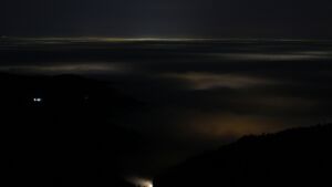 Dieses Bild zeigt eine Webcam-Aufnahme vom Achertal, aufgenommen am Montag, den 22.12.2025 um 20:30 Uhr. Die Temperatur betrug 4.6°C.