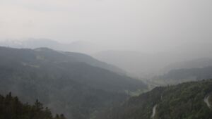 Dieses Bild zeigt eine Webcam-Aufnahme vom Achertal, aufgenommen am Sonntag, den 10.05.2026 um 18:50 Uhr. Die Temperatur betrug 9.3°C.
