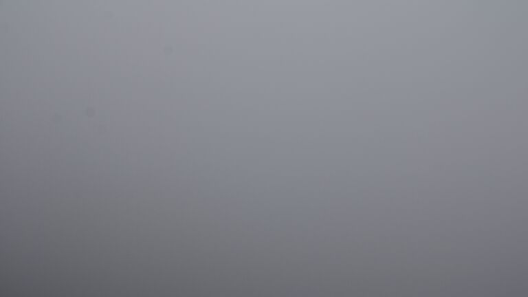 Dieses Bild zeigt eine Webcam-Aufnahme vom Achertal, aufgenommen am Donnerstag, den 30.10.2025 um 09:50 Uhr. Die Temperatur betrug 4.2°C.