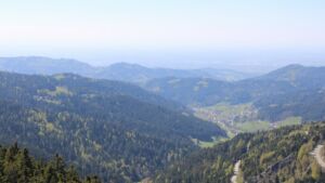 Dieses Bild zeigt eine Webcam-Aufnahme vom Achertal, aufgenommen am Mittwoch, den 22.04.2026 um 15:10 Uhr. Die Temperatur betrug 9.1°C.