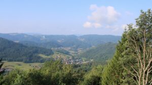 Dieses Bild zeigt eine Webcam-Aufnahme vom Achertal, aufgenommen am Samstag, den 18.07.2026 um 08:50 Uhr. Die Temperatur betrug 22°C.