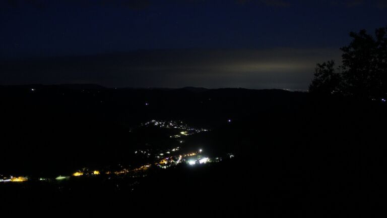 Dieses Bild zeigt eine Webcam-Aufnahme vom Achertal, aufgenommen am Mittwoch, den 07.10.2026 um 06:30 Uhr. Die Temperatur betrug 16°C.