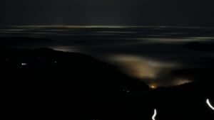 Dieses Bild zeigt eine Webcam-Aufnahme vom Achertal, aufgenommen am Montag, den 19.01.2026 um 20:00 Uhr. Die Temperatur betrug 5.8°C.