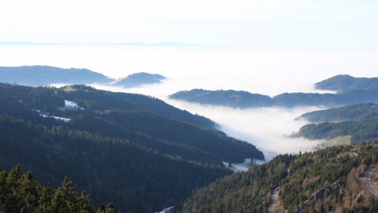 Dieses Bild zeigt eine Webcam-Aufnahme vom Achertal, aufgenommen am Dienstag, den 20.01.2026 um 14:40 Uhr. Die Temperatur betrug 12.7°C.