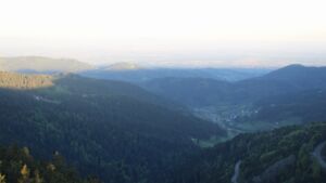 Dieses Bild zeigt eine Webcam-Aufnahme vom Achertal, aufgenommen am Donnerstag, den 30.04.2026 um 06:40 Uhr. Die Temperatur betrug 2°C.