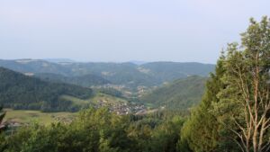 Dieses Bild zeigt eine Webcam-Aufnahme vom Achertal, aufgenommen am Mittwoch, den 15.07.2026 um 07:40 Uhr. Die Temperatur betrug 23.2°C.
