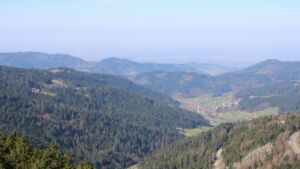 Dieses Bild zeigt eine Webcam-Aufnahme vom Achertal, aufgenommen am Freitag, den 20.03.2026 um 10:40 Uhr. Die Temperatur betrug 9.6°C.