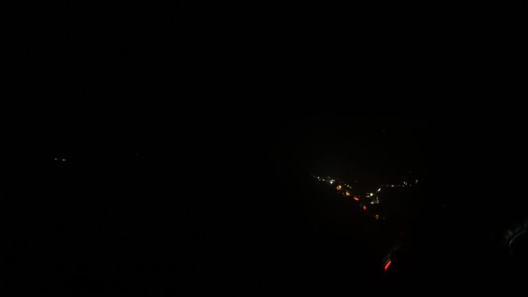 Dieses Bild zeigt eine Webcam-Aufnahme vom Achertal, aufgenommen am Donnerstag, den 23.10.2025 um 06:50 Uhr. Die Temperatur betrug 10.2°C.