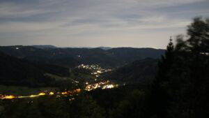Dieses Bild zeigt eine Webcam-Aufnahme vom Achertal, aufgenommen am Dienstag, den 29.09.2026 um 06:00 Uhr. Die Temperatur betrug 21.4°C.