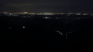 Dieses Bild zeigt eine Webcam-Aufnahme vom Achertal, aufgenommen am Freitag, den 10.04.2026 um 05:50 Uhr. Die Temperatur betrug 8.7°C.