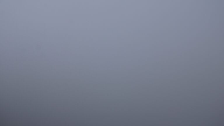 Dieses Bild zeigt eine Webcam-Aufnahme vom Achertal, aufgenommen am Donnerstag, den 30.10.2025 um 08:30 Uhr. Die Temperatur betrug 5.1°C.