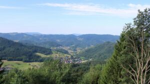 Dieses Bild zeigt eine Webcam-Aufnahme vom Achertal, aufgenommen am Mittwoch, den 08.07.2026 um 09:40 Uhr. Die Temperatur betrug 20.5°C.