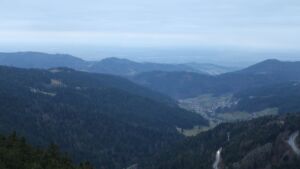 Dieses Bild zeigt eine Webcam-Aufnahme vom Achertal, aufgenommen am Mittwoch, den 10.12.2025 um 16:20 Uhr. Die Temperatur betrug 6.1°C.