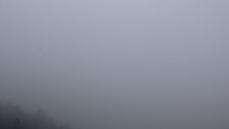 Dieses Bild zeigt eine Webcam-Aufnahme vom Achertal, aufgenommen am Montag, den 22.09.2025 um 17:40 Uhr. Die Temperatur betrug 6.1°C.