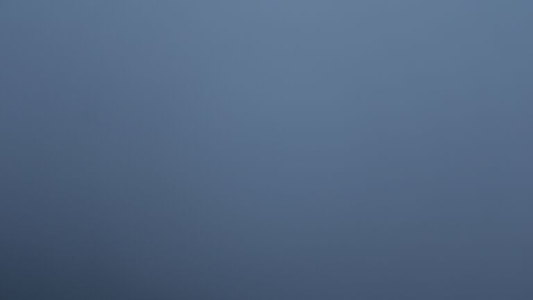 Dieses Bild zeigt eine Webcam-Aufnahme vom Achertal, aufgenommen am Donnerstag, den 23.10.2025 um 18:40 Uhr. Die Temperatur betrug 3.9°C.