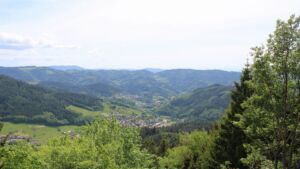 Dieses Bild zeigt eine Webcam-Aufnahme vom Achertal, aufgenommen am Donnerstag, den 21.05.2026 um 15:30 Uhr. Die Temperatur betrug 23°C.