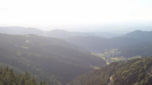 Dieses Bild zeigt eine Webcam-Aufnahme vom Achertal, aufgenommen am Freitag, den 05.09.2025 um 18:30 Uhr. Die Temperatur betrug 11.9°C.