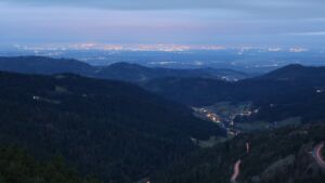 Dieses Bild zeigt eine Webcam-Aufnahme vom Achertal, aufgenommen am Sonntag, den 30.11.2025 um 07:20 Uhr. Die Temperatur betrug 4.9°C.