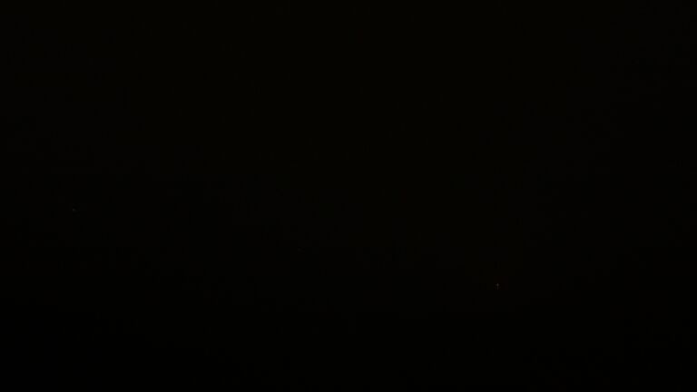 Dieses Bild zeigt eine Webcam-Aufnahme vom Achertal, aufgenommen am Montag, den 22.09.2025 um 05:20 Uhr. Die Temperatur betrug 6.5°C.