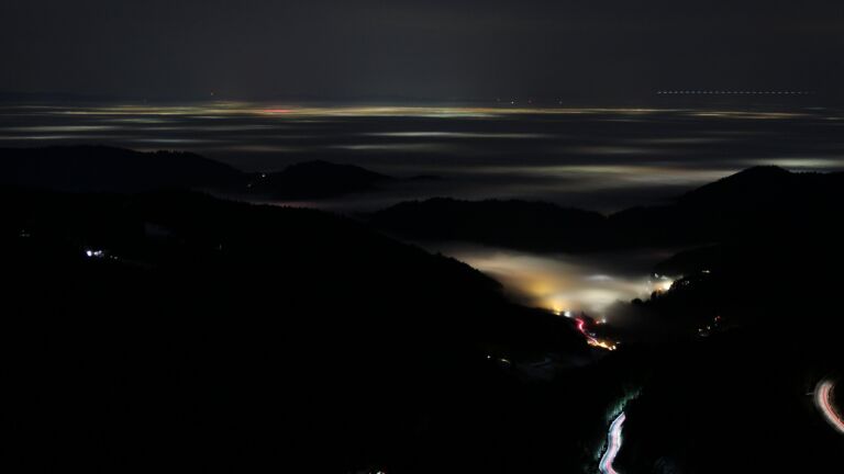 Dieses Bild zeigt eine Webcam-Aufnahme vom Achertal, aufgenommen am Dienstag, den 20.01.2026 um 20:00 Uhr. Die Temperatur betrug 6°C.