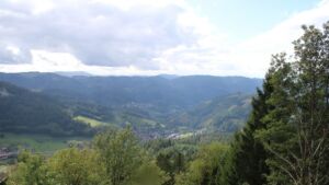 Dieses Bild zeigt eine Webcam-Aufnahme vom Achertal, aufgenommen am Samstag, den 10.10.2026 um 14:20 Uhr. Die Temperatur betrug 11.3°C.